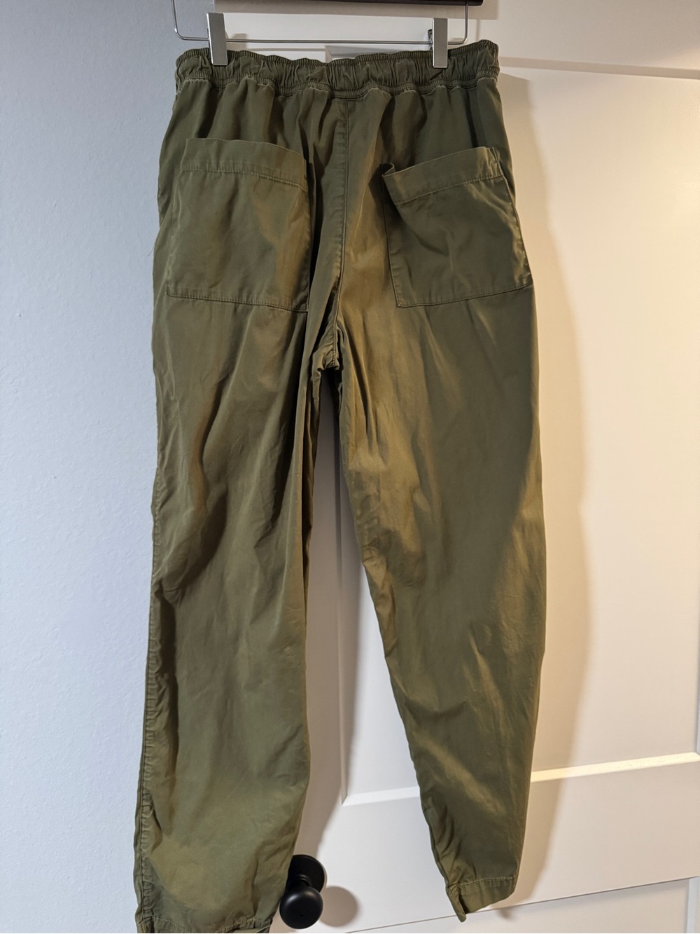 Everlane Women’s Olive Green Casual Cargo Pants